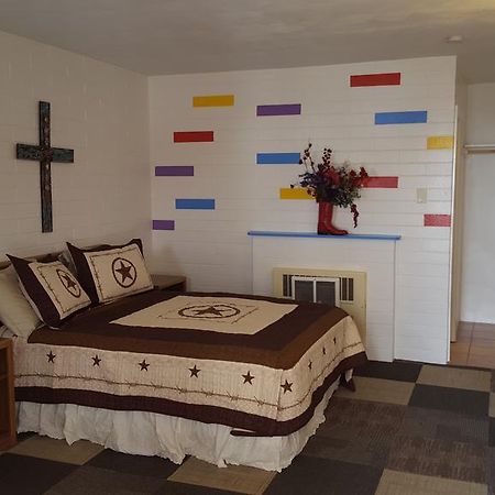Sportsman Inn - Scottsbluff Скотсблъф Екстериор снимка