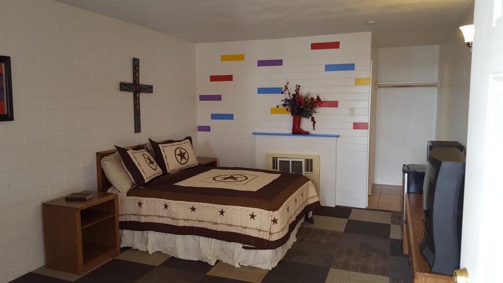 Sportsman Inn - Scottsbluff Скотсблъф Екстериор снимка
