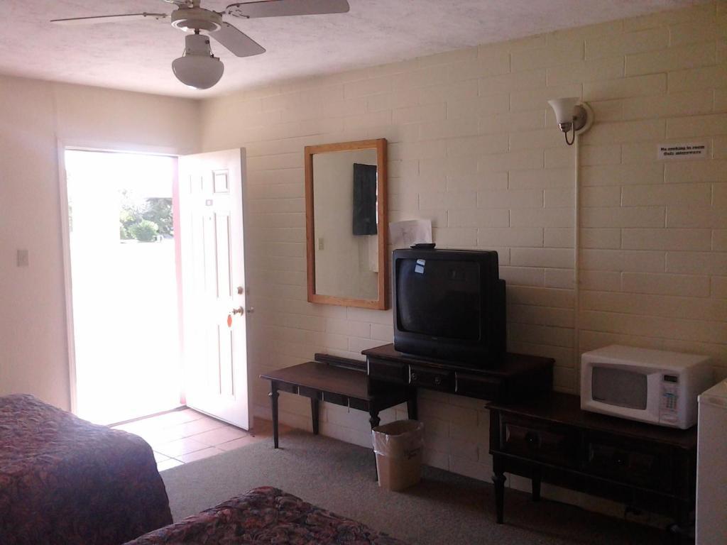 Sportsman Inn - Scottsbluff Скотсблъф Стая снимка